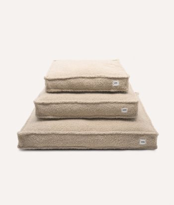 Beige Fleece Dog Bed, Cuadra
