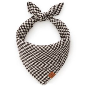 Houndstooth_Bandana_eca020d9-5e9b-4b82-b109-5b5fe14a5d7c